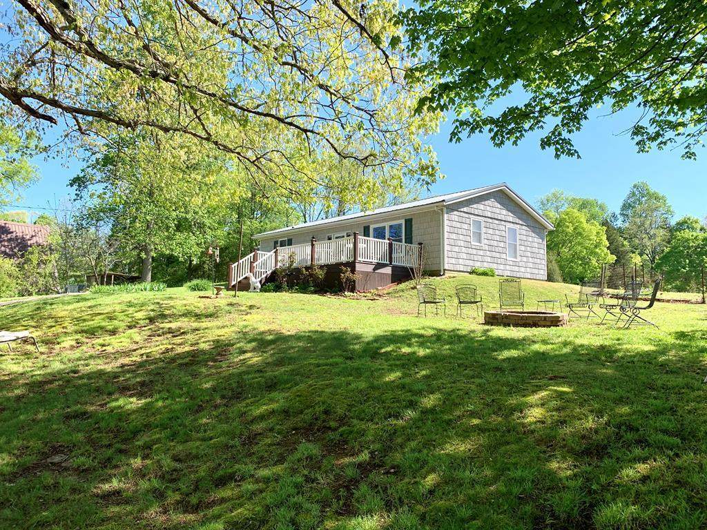 967 Hinton Hills Loop - Photo 1