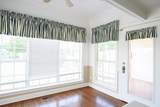 06 Cr 3092 - Photo 18