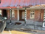 124 South Main St - Photo 2