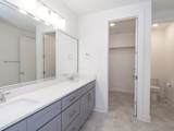 3018 Oxford Way - Photo 16