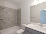 3018 Oxford Way - Photo 24