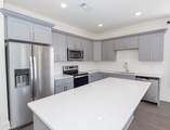 3018 Oxford Way - Photo 9