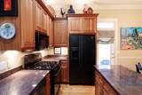 608 Bickerstaff - Photo 12