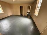 319 Nichols Ave - Photo 4