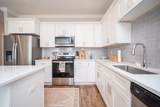 3184 Oxford Way - Photo 5