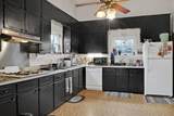 305 Court St - Photo 19