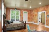 197 West - Photo 48