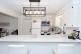2202 Scott Street - Photo 14
