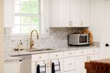 220 Woodlawn - Photo 4