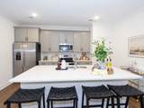 617 Cottage Grove Circle - Photo 5