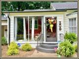 208 Sycamore St. - Photo 6