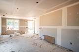 1004 Nuttall Oak Drive - Photo 5