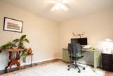 121 Lakes Dr S - Photo 37