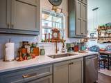 311 Dowsett Avenue - Photo 10