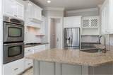 16007 Woodview Drive - Photo 22
