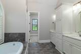 16007 Woodview Drive - Photo 32