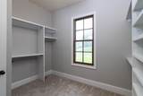 16007 Woodview Drive - Photo 35