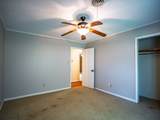117 Hemlock - Photo 16