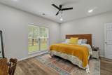 1005 Lynnlee Lane - Photo 15