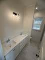 352 Dowsett - Photo 4