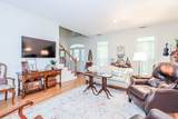 907 Sleepy Hollow - Photo 12