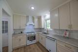 211 College Street - Photo 13