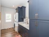 403 Lakeview Court - Photo 55