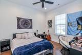 320 Dowsett Ave - Photo 17