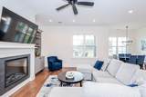 320 Dowsett Ave - Photo 7
