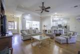 712 Savannah - Photo 2