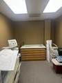 21 Cr 122 - Photo 9