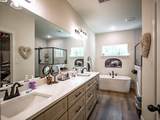 6099 Hickory Point Drive - Photo 49