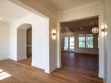 2003 Crestwood Drive - Photo 16