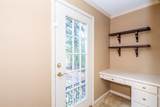 405 Lakeview Court - Photo 34