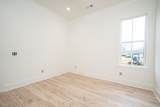 803 Oxford Loop - Photo 34