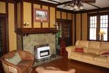 207 East Oak Avenue - Photo 4