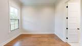 380 Dowsett Avenue - Photo 7