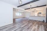 2202 Scott Street - Photo 11
