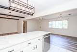 2202 Scott Street - Photo 14