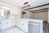 2202 Scott Street - Photo 19