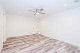 2202 Scott Street - Photo 32
