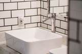 16 Cr 2055 - Photo 42