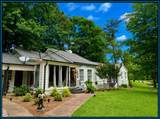 208 Sycamore St. - Photo 1