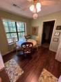 704 Ridgewood Manor - Photo 11