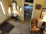 824 University Avenue - Photo 6