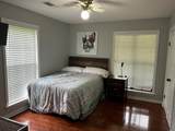 81 Cr 279 - Photo 18