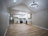 111 College St - Photo 10