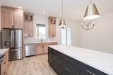 803 Oxford Loop - Photo 11