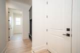 803 Oxford Loop - Photo 22