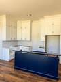 927 Octavia - Photo 7